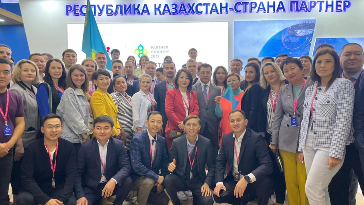 Посетили выставку в Германии, город Кёльн